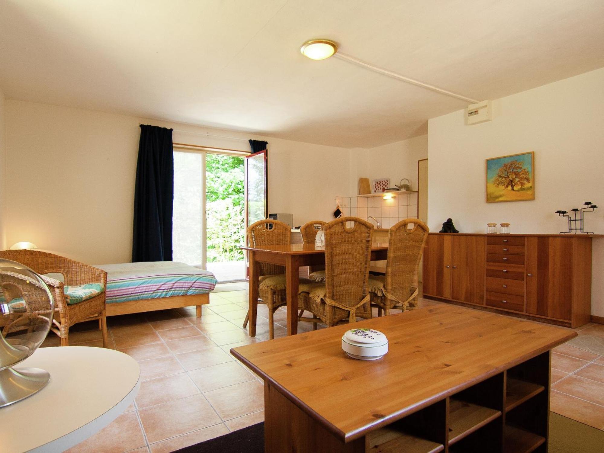 Appealing Apartment In Vezac With Swimming Pool Beynac-et-Cazenac Kültér fotó